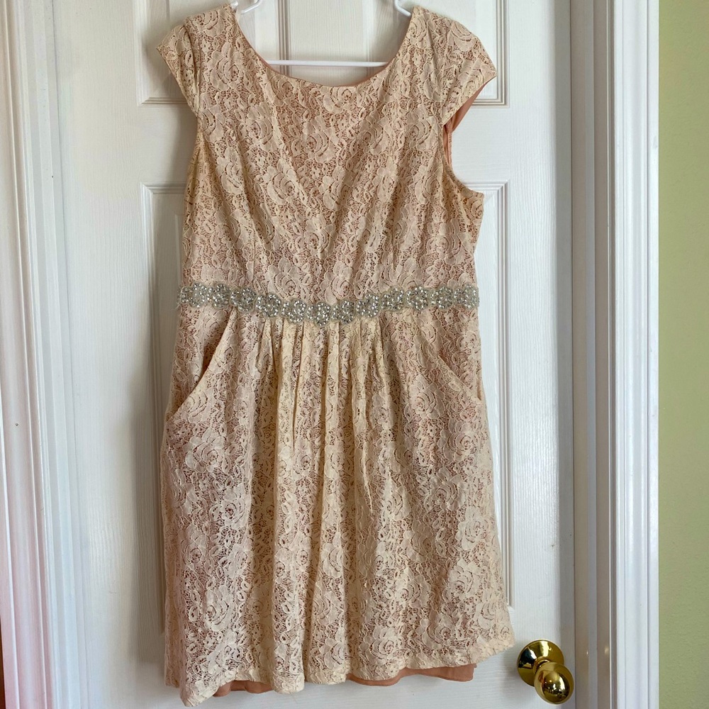 City Triangle Cocktail dress